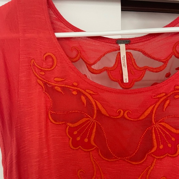 Red Blouse - Picture 2 of 4